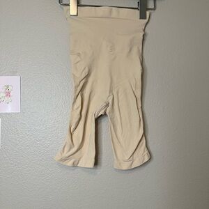 SKIMS Shapewear high waisted mid thigh sand size medium